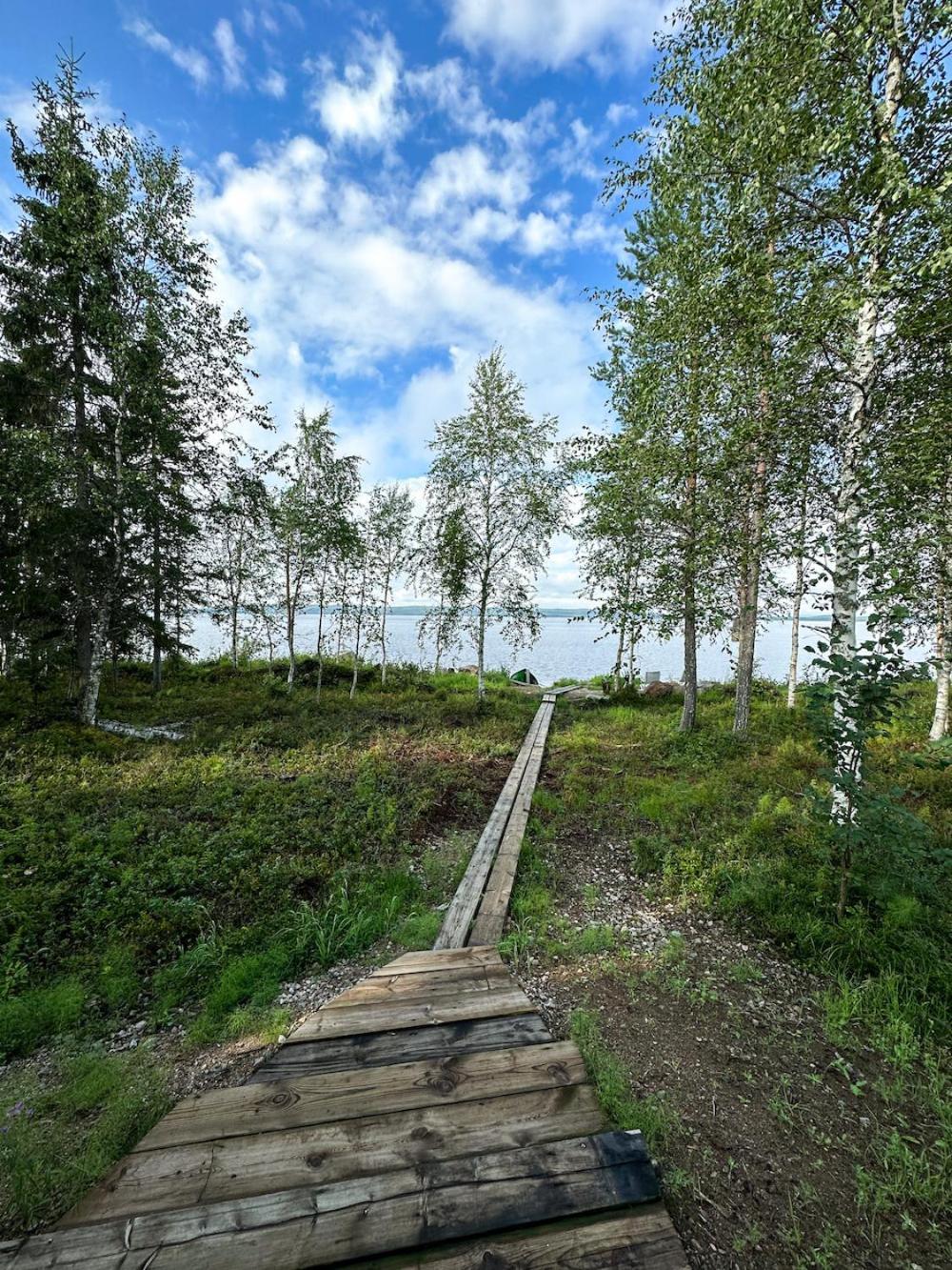 Hotel Napapiirin Jaervilomat Luukonniemi Exterior foto